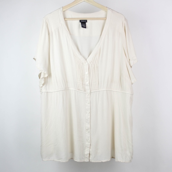 torrid Tops - Torrid Blouse Cap Sleeves Plus Size 3X Cream